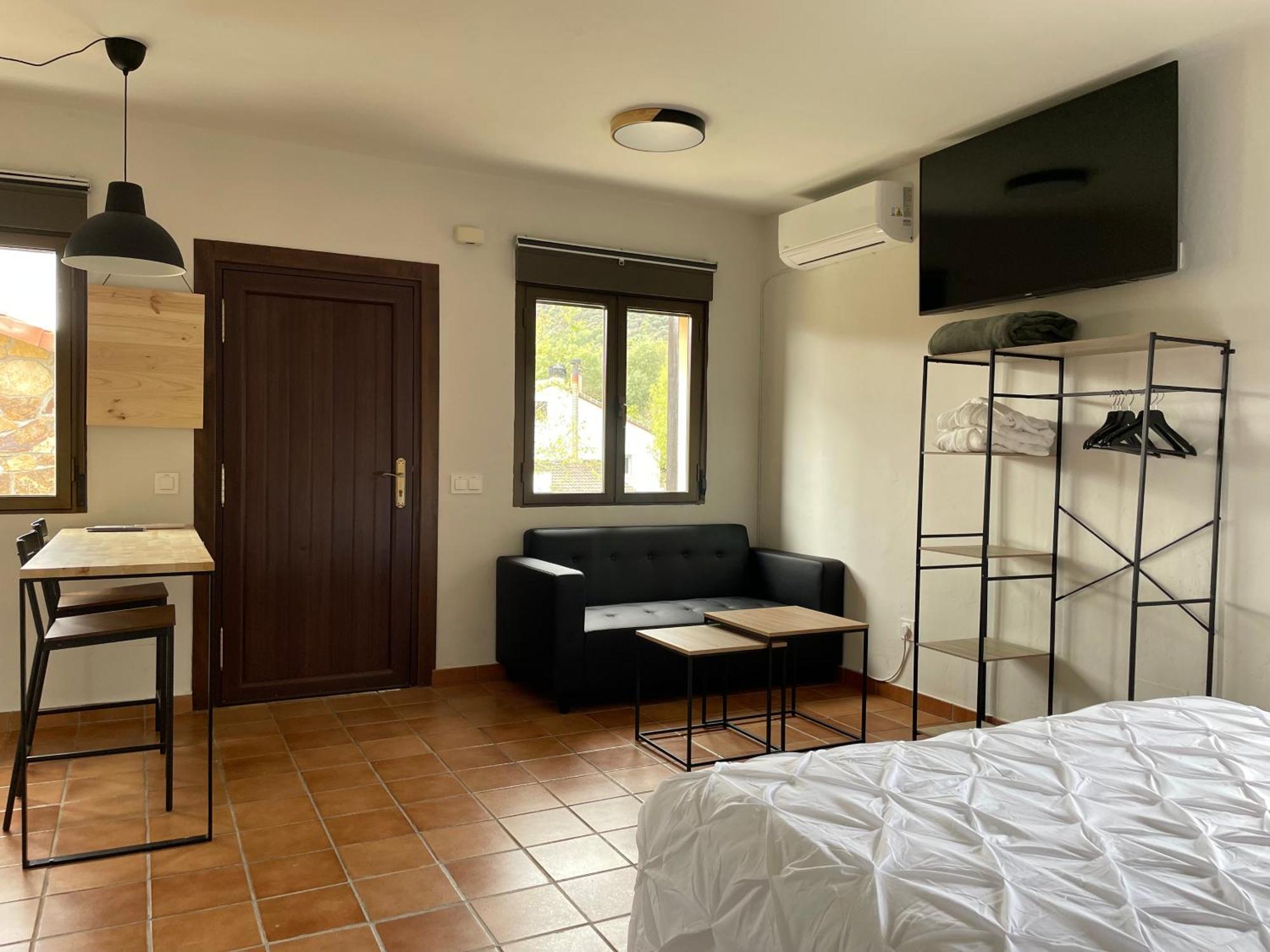 Apartamentos Los Pocillos Gargantilla del Lozoya Exterior photo